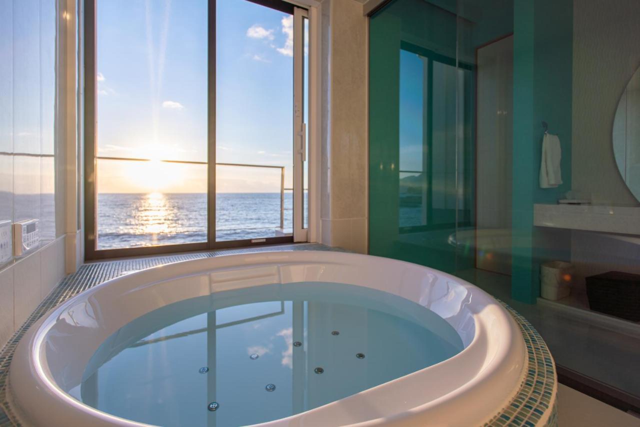 Sunset & Villa Spa Resort Fukui Ngoại thất bức ảnh